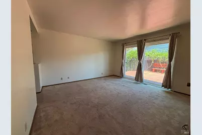2429 Woodstock Court, Santa Rosa, CA 95409 - Photo 11