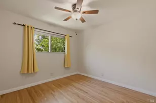 155 Donner Dr, Vacaville, CA 95687 - Photo 15