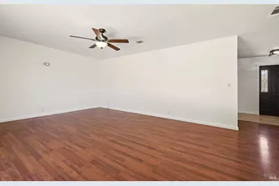 707 Granada Lane, Vacaville, CA 95688 - Photo 19