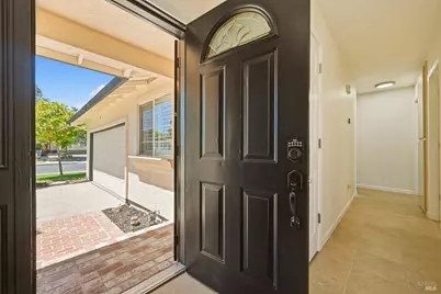 707 Granada Lane, Vacaville, CA 95688 - Photo 7