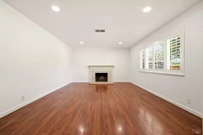 707 Granada Lane, Vacaville, CA 95688 - Photo 9