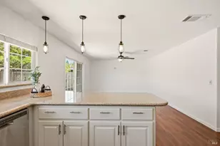 707 Granada Ln, Vacaville, CA 95688 - Photo 17