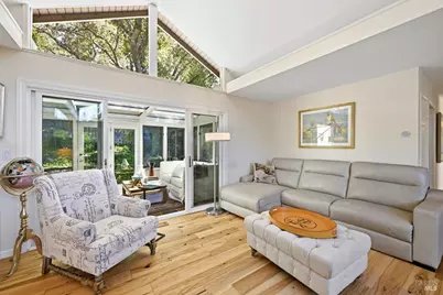 42 Oxford Drive, San Rafael, CA 94903 - Photo 5