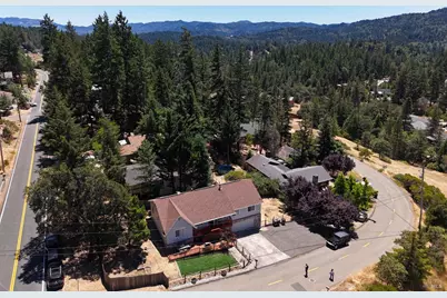 26851 Hawk Drive, Willits, CA 95490 - Photo 43