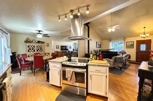 26851 Hawk Dr, Willits, CA 95490 - Photo 7