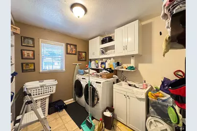 26851 Hawk Drive, Willits, CA 95490 - Photo 23