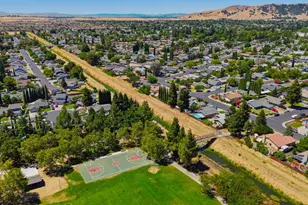 266 Fairview Dr, Vacaville, CA 95687 - Photo 53