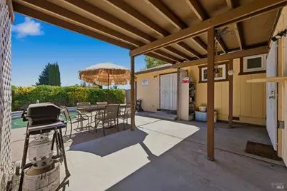 266 Fairview Drive, Vacaville, CA 95687 - Photo 39
