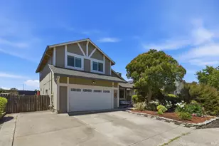 2417 Lemur St, Santa Rosa, CA 95401 - Photo 3
