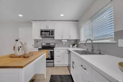 505 McKenzie Drive, Dixon, CA 95620 - Photo 5
