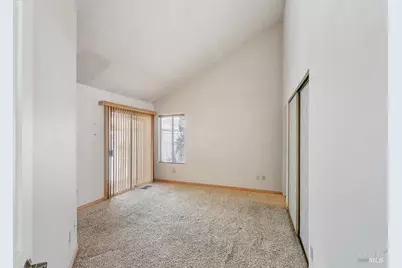 902 Edgewood Circle, Suisun City, CA 94585 - Photo 19