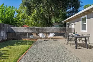 18935 Robinson Rd, Sonoma, CA 95476 - Photo 17