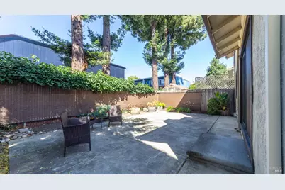 979 Hacienda Circle, Rohnert Park, CA 94928 - Photo 13
