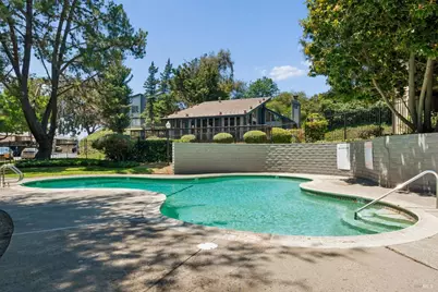 355 Parkview Ter Terrace #A-8, Vallejo, CA 94589 - Photo 35
