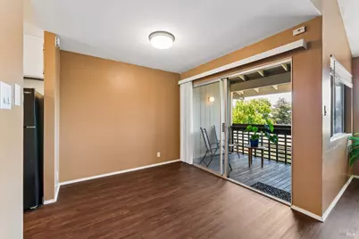 355 Parkview Ter Terrace #A-8, Vallejo, CA 94589 - Photo 9