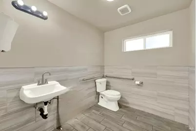 124 S Porter Road, Dixon, CA 95620 - Photo 23