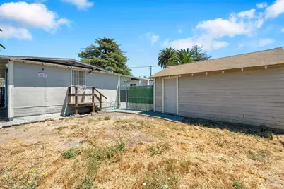 445 Benicia Road, Vallejo, CA 94590 - Photo 21