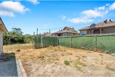 445 Benicia Road, Vallejo, CA 94590 - Photo 19
