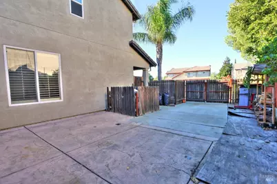 918 Fallsgrove Way, Vacaville, CA 95687 - Photo 33