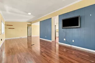 1037 Maple Dr, Windsor, CA 95492 - Photo 9