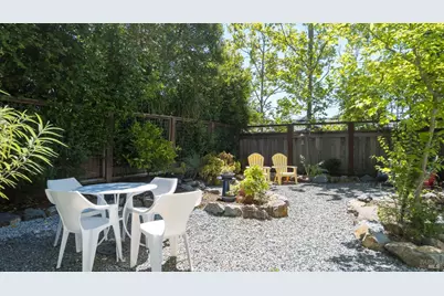 1562 Sir Francis Drake Boulevard, San Anselmo, CA 94960 - Photo 7