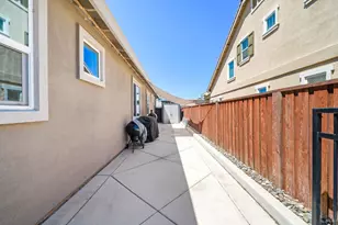 405 Diamond Peak Ln, Oakley, CA 94561 - Photo 43