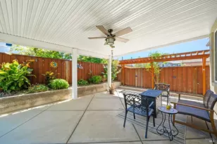 405 Diamond Peak Ln, Oakley, CA 94561 - Photo 35