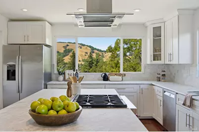 13 Sutro Court, Novato, CA 94947 - Photo 17