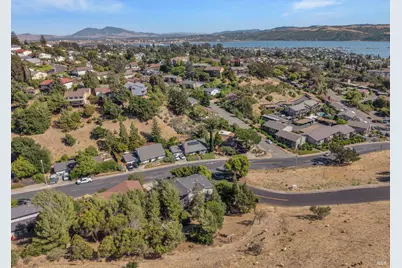 101 Chelsea Hills Drive, Benicia, CA 94510 - Photo 55