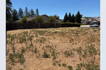 755 Kingman Drive, Vacaville, CA 95687 - Photo 3