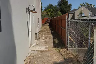 2862 82nd Ave, Oakland, CA 94605 - Photo 5