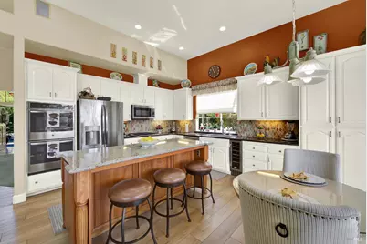 41 N Newport Drive, Napa, CA 94559 - Photo 23