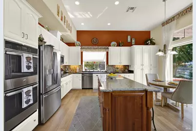 41 N Newport Drive, Napa, CA 94559 - Photo 19