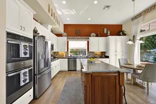 41 N Newport Dr, Napa, CA 94559 - Photo 19