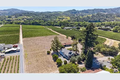 4980 Dry Creek Road, Healdsburg, CA 95448 - Photo 13