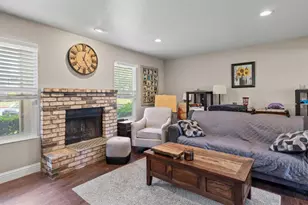1333 Gold Way, Rohnert Park, CA 94928 - Photo 9