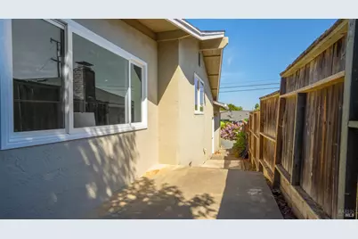 721 Elm Drive, Petaluma, CA 94952 - Photo 33