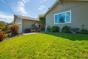 721 Elm Dr, Petaluma, CA 94952 - Photo 5