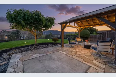 842 Oxford Way, Benicia, CA 94510 - Photo 43