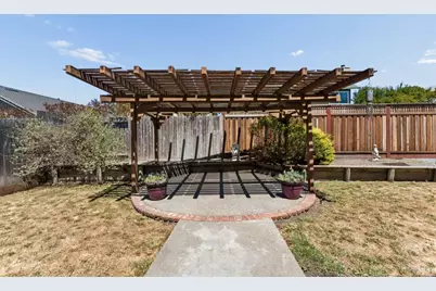 1412 Mathias Place, Rohnert Park, CA 94928 - Photo 35