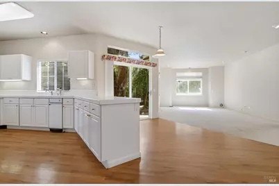 602 Deerfield Lane, Petaluma, CA 94952 - Photo 11
