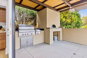 2252 W Dry Creek Rd, Healdsburg, CA 95448 - Photo 31