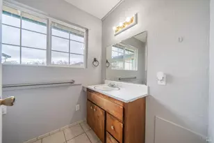 3586 E Keswick Dam Rd, Redding, CA 96003 - Photo 19