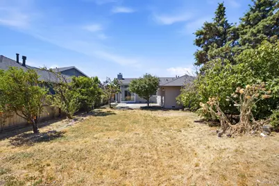 4880 Birkdale Circle, Fairfield, CA 94534 - Photo 31