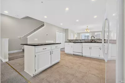 766 McClelland Drive, Windsor, CA 95492 - Photo 9