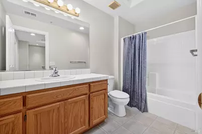 766 McClelland Drive, Windsor, CA 95492 - Photo 21