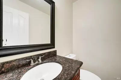 424 Donaldson Court, Suisun City, CA 94585 - Photo 31