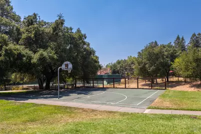 408 Buena Tierra Court, Windsor, CA 95492 - Photo 41