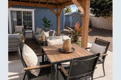 7629 Beth Court, Rohnert Park, CA 94928 - Photo 19