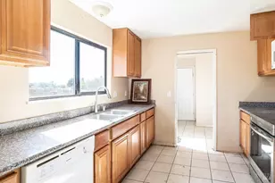 194 San Andreas Dr, Novato, CA 94945 - Photo 5